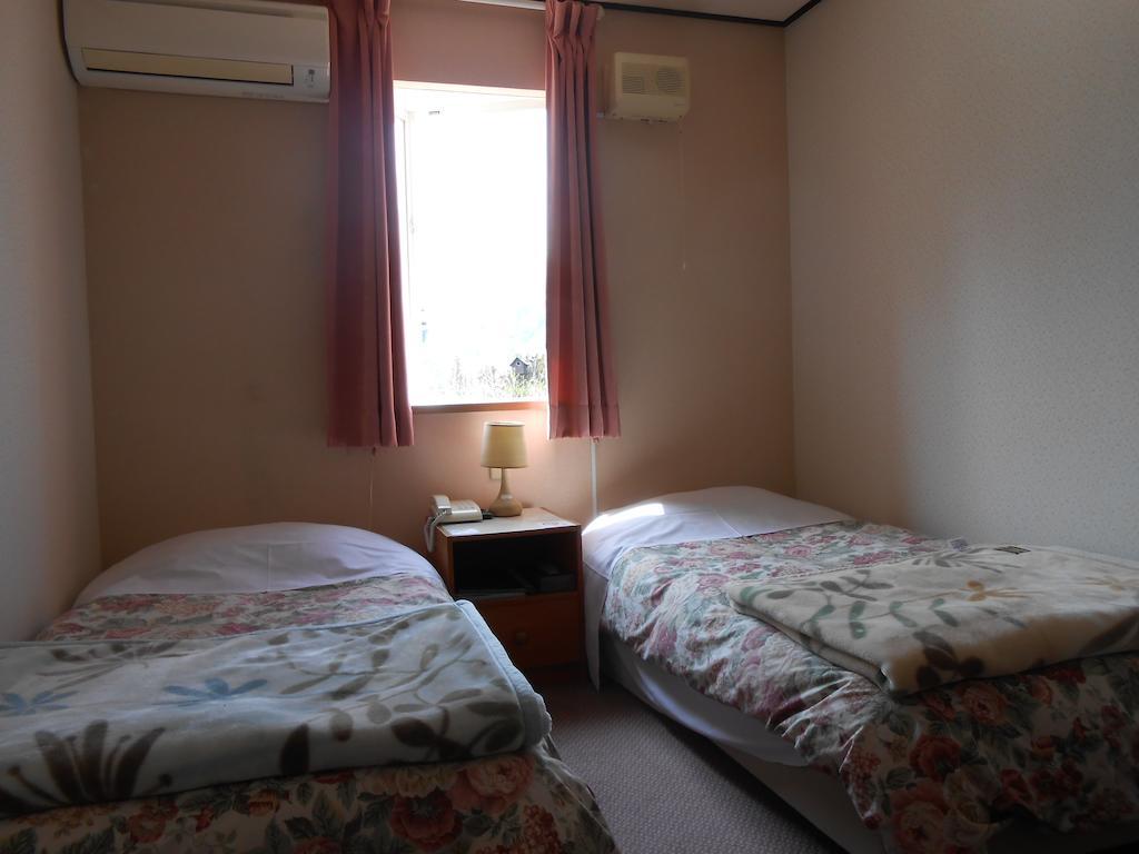 Pension Margaret Ito  Room photo