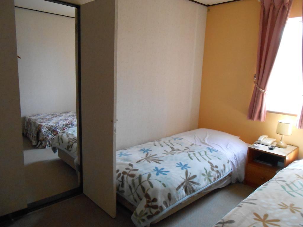 Pension Margaret Ito  Room photo
